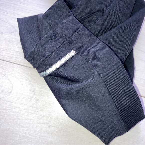 Black Lululemon ABC Commission Pant Relaxed 36/32 - Picture 14 of 14